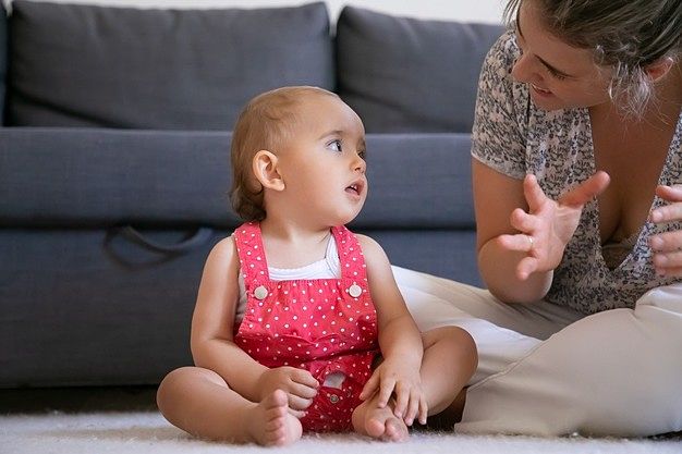 Cuándo empiezan a hablar los bebés – Hitos clave del desarrollo del habla