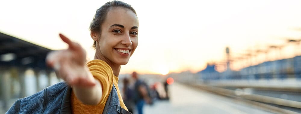 portrait of a young woman traveler e1620046348147